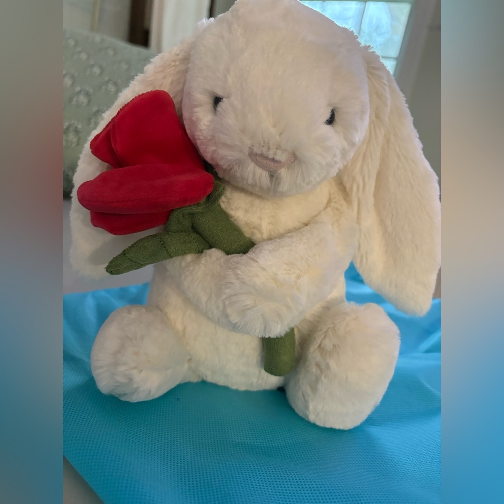 Jellycat Cream Bunny with Red Rose and Blue Bag - Picture 2 of 4
